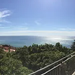 Sul Mare Con Magnifico Panorama *