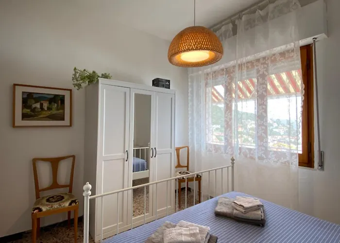 Sul Mare Con Magnifico Panorama Arbus