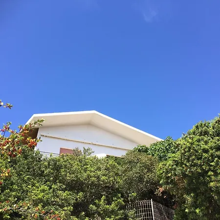 Sul Mare Con Magnifico Panorama Arbus